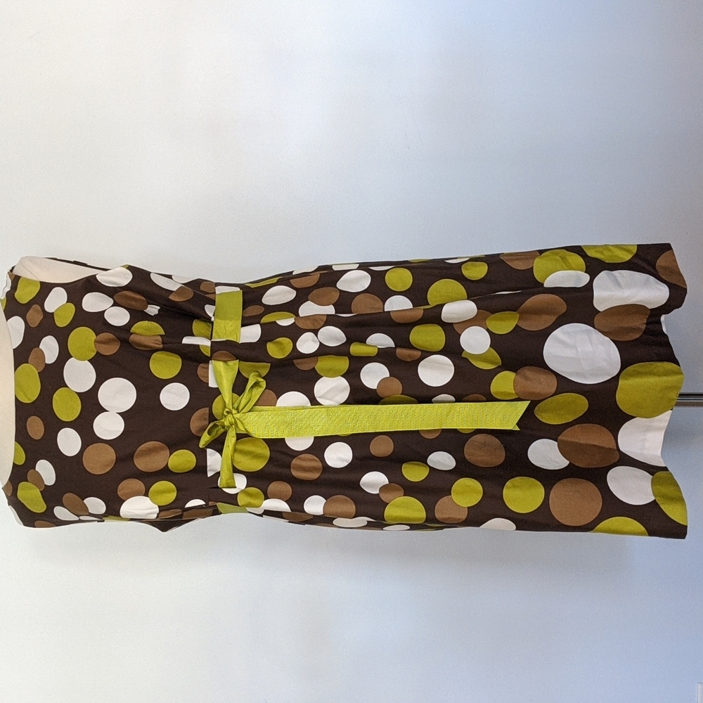Dotted Sleeveless Sheath Dress